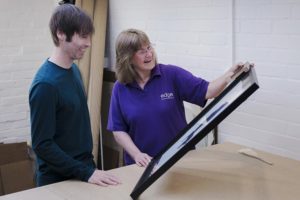 Edge picture Framing