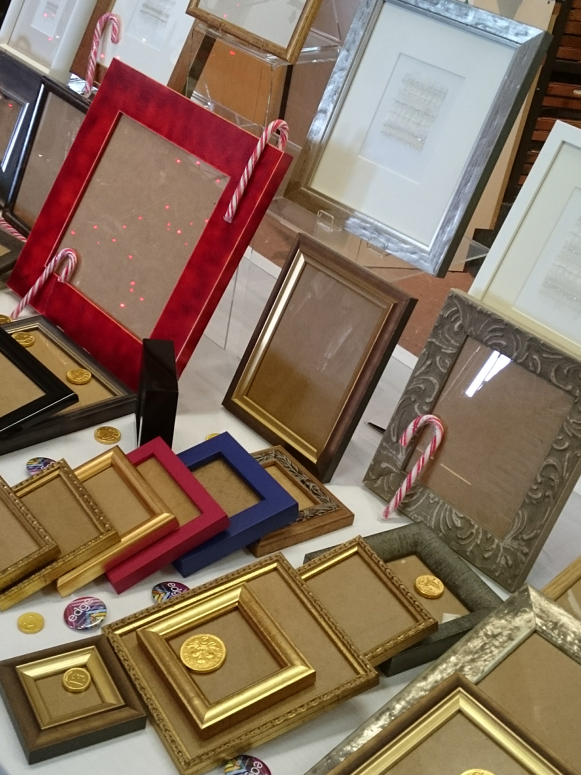 edge bespoke picture framing4christmas craft fair little frames Edge